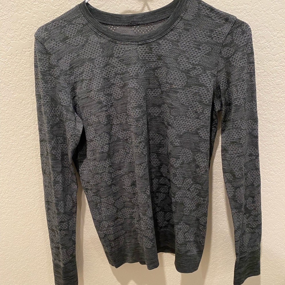 Lululemon long sleeve